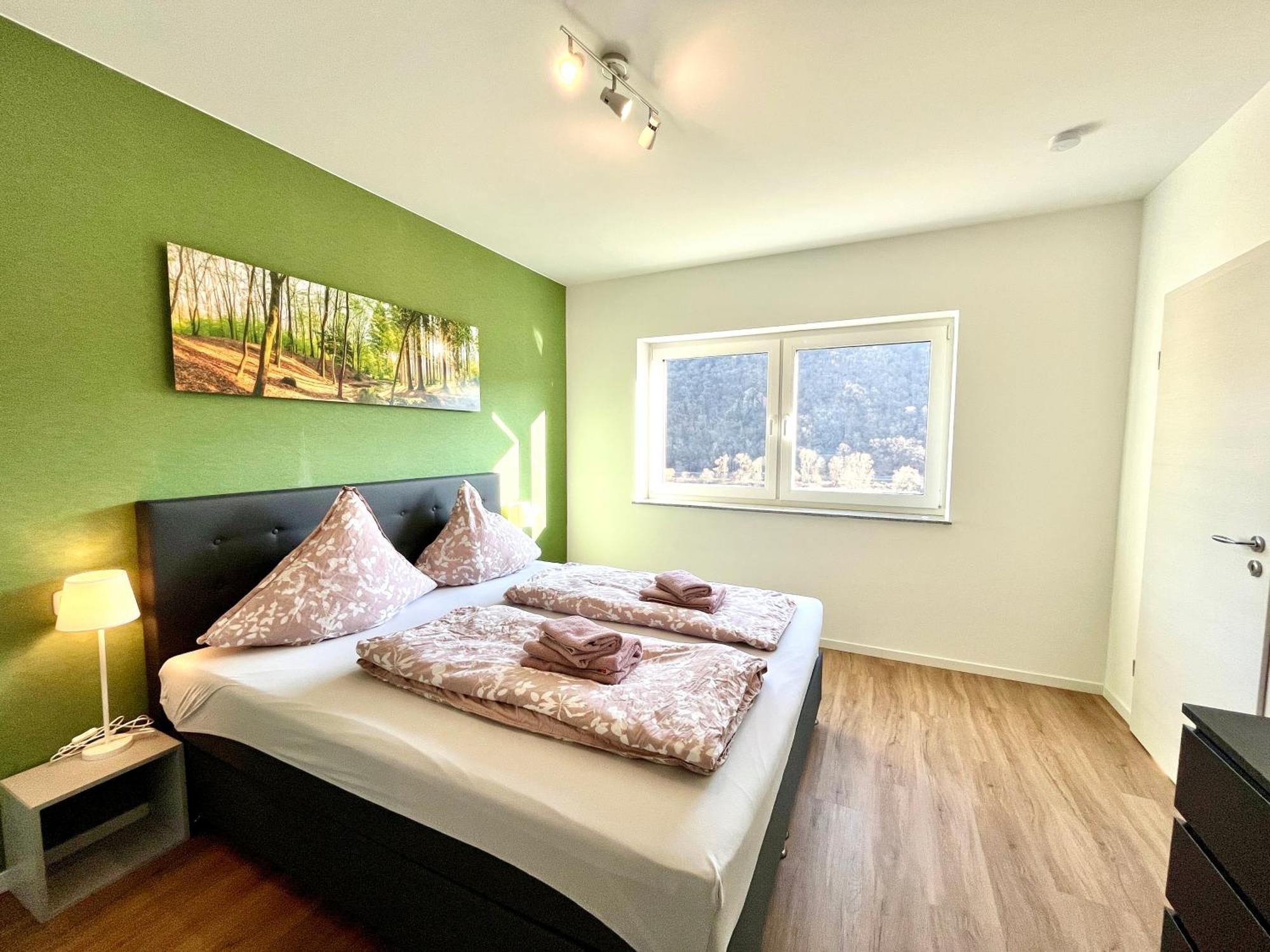 Ferienwohnung Moseltraum, 1-6 Pers, Mit 3 Schlafzimmer Und Panoramabalkon Müden Esterno foto