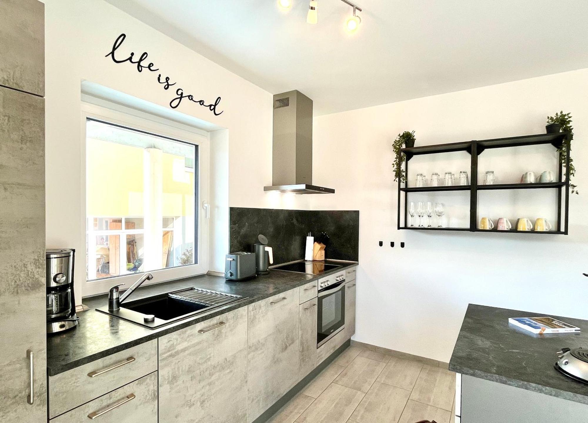 Ferienwohnung Moseltraum, 1-6 Pers, Mit 3 Schlafzimmer Und Panoramabalkon Müden Esterno foto